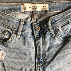 Ripped denim skinny jeans